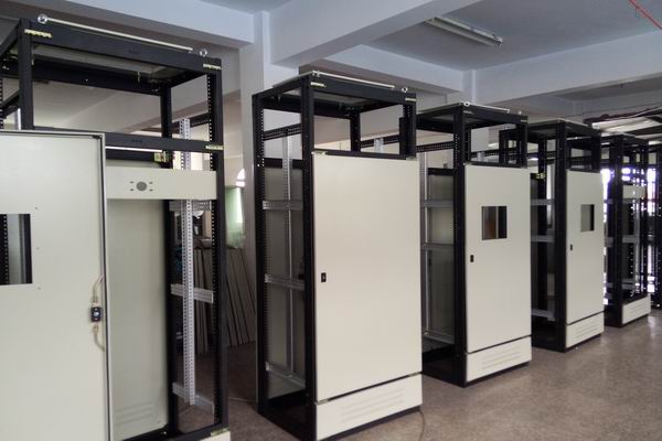 国营阳江农场控制箱-控制箱的合理布置方法